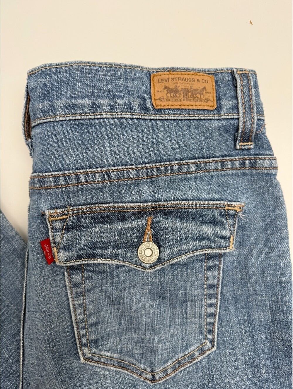 Levis 512 Perfectly Slimming Jeans Womens 8 Medium Bootcut Blue Stretch Denim